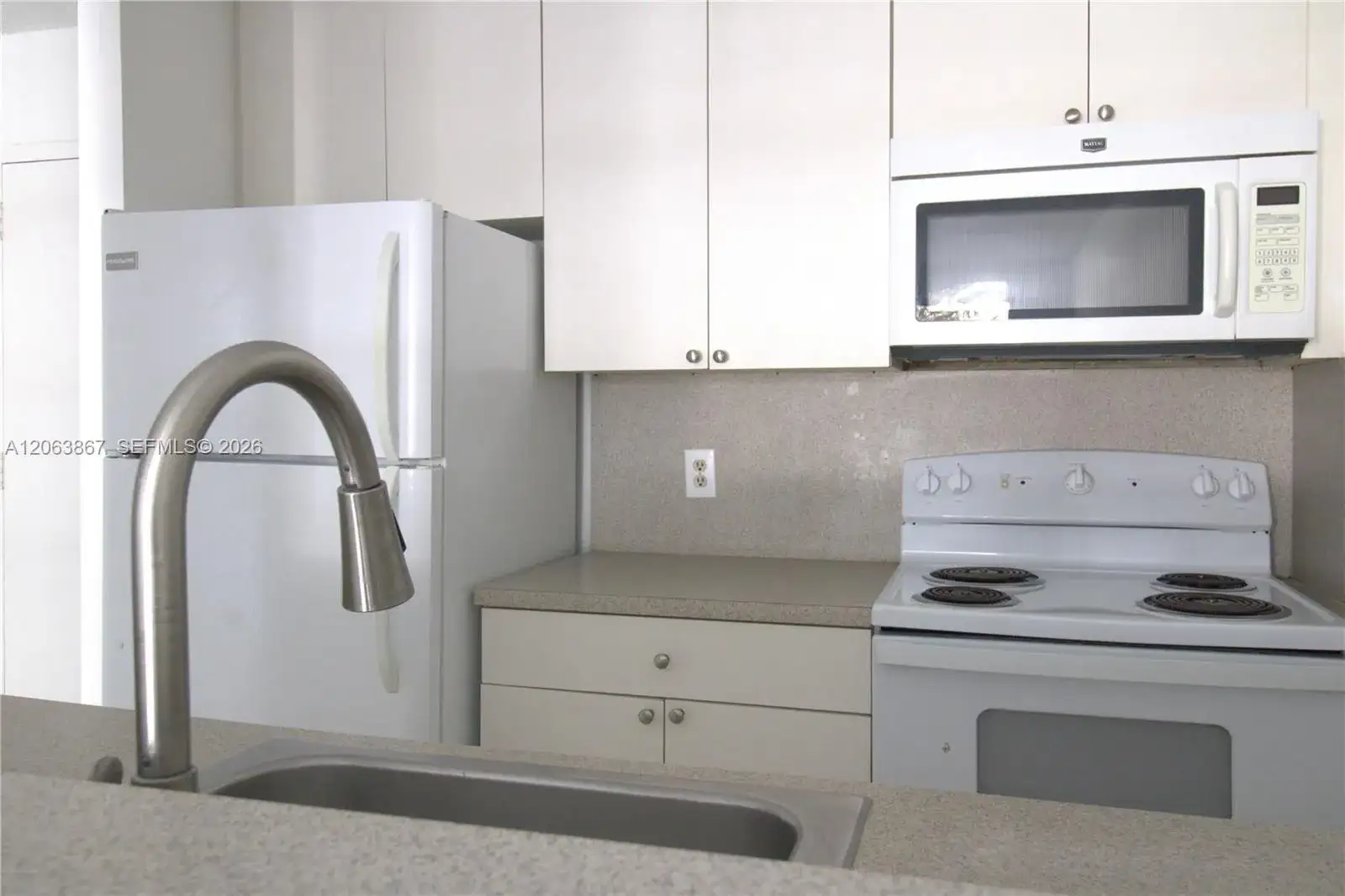 1225 NE 124th St # 24B, North Miami FL 33161 photo 3