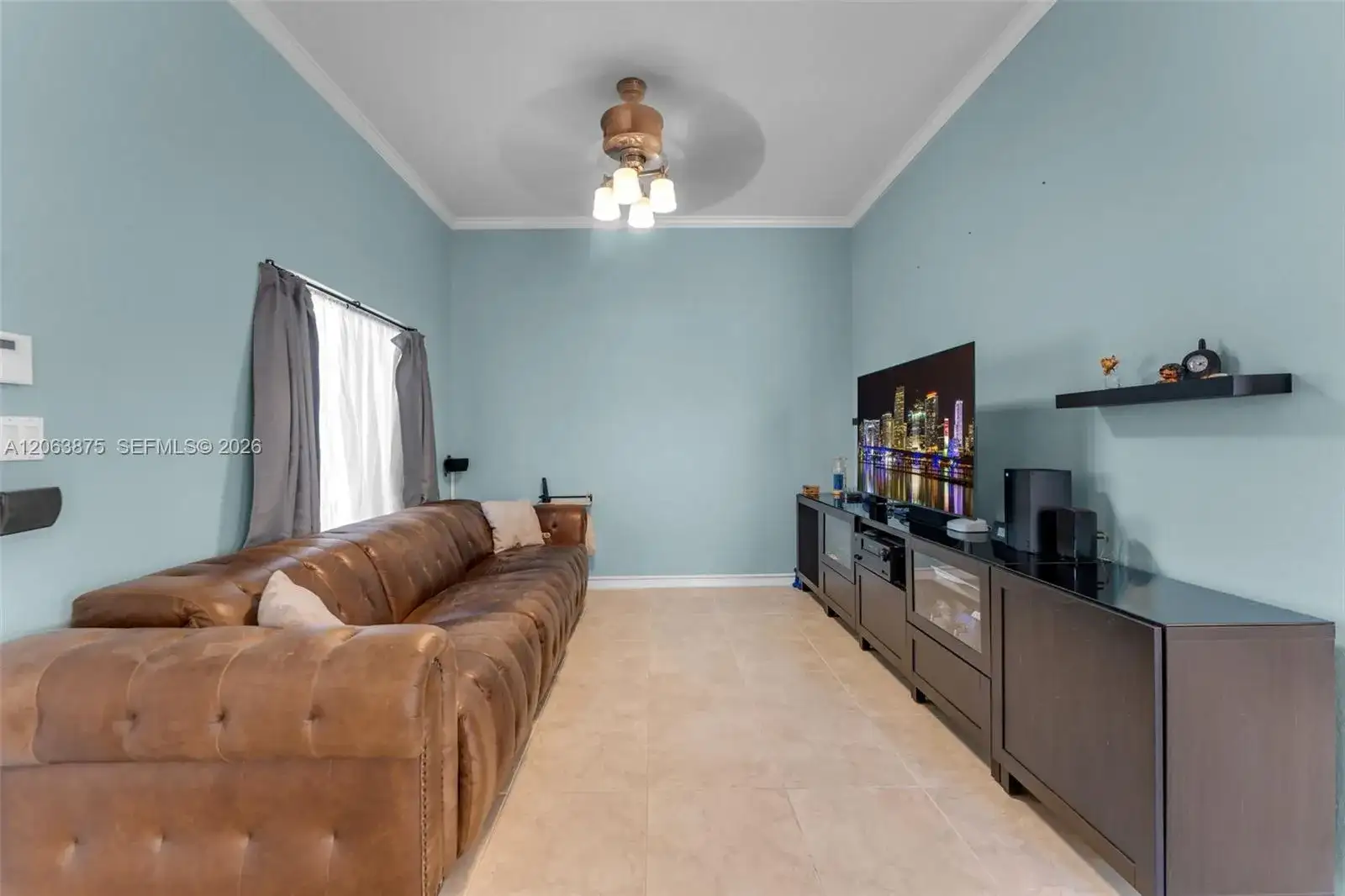 2390 SE 17th Ter, Homestead FL 33035 photo 4