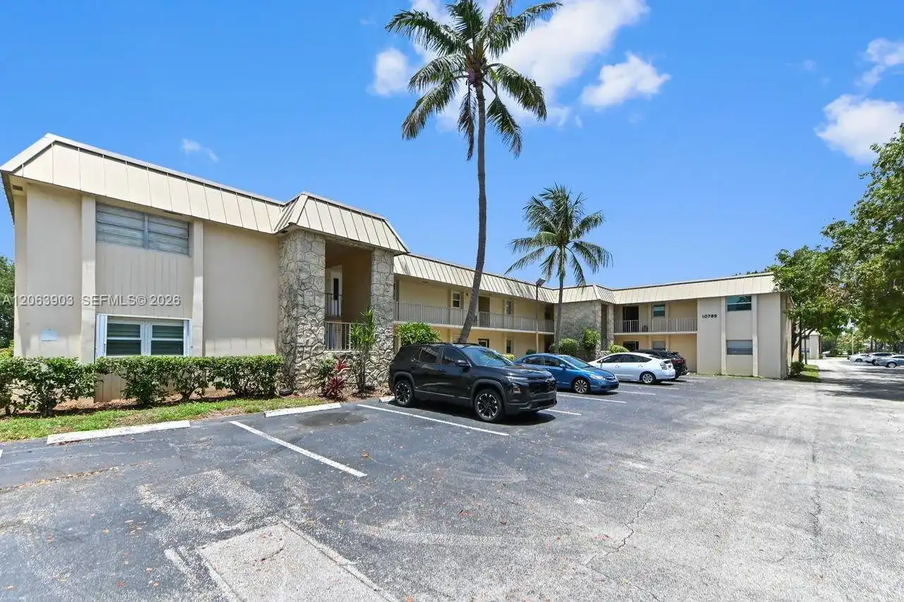 10789 N Military Trl # 9, Palm Beach Gardens FL 33410