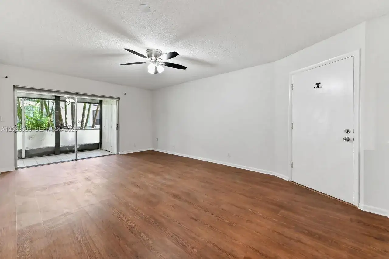10789 N Military Trl # 9, Palm Beach Gardens FL 33410 photo 2