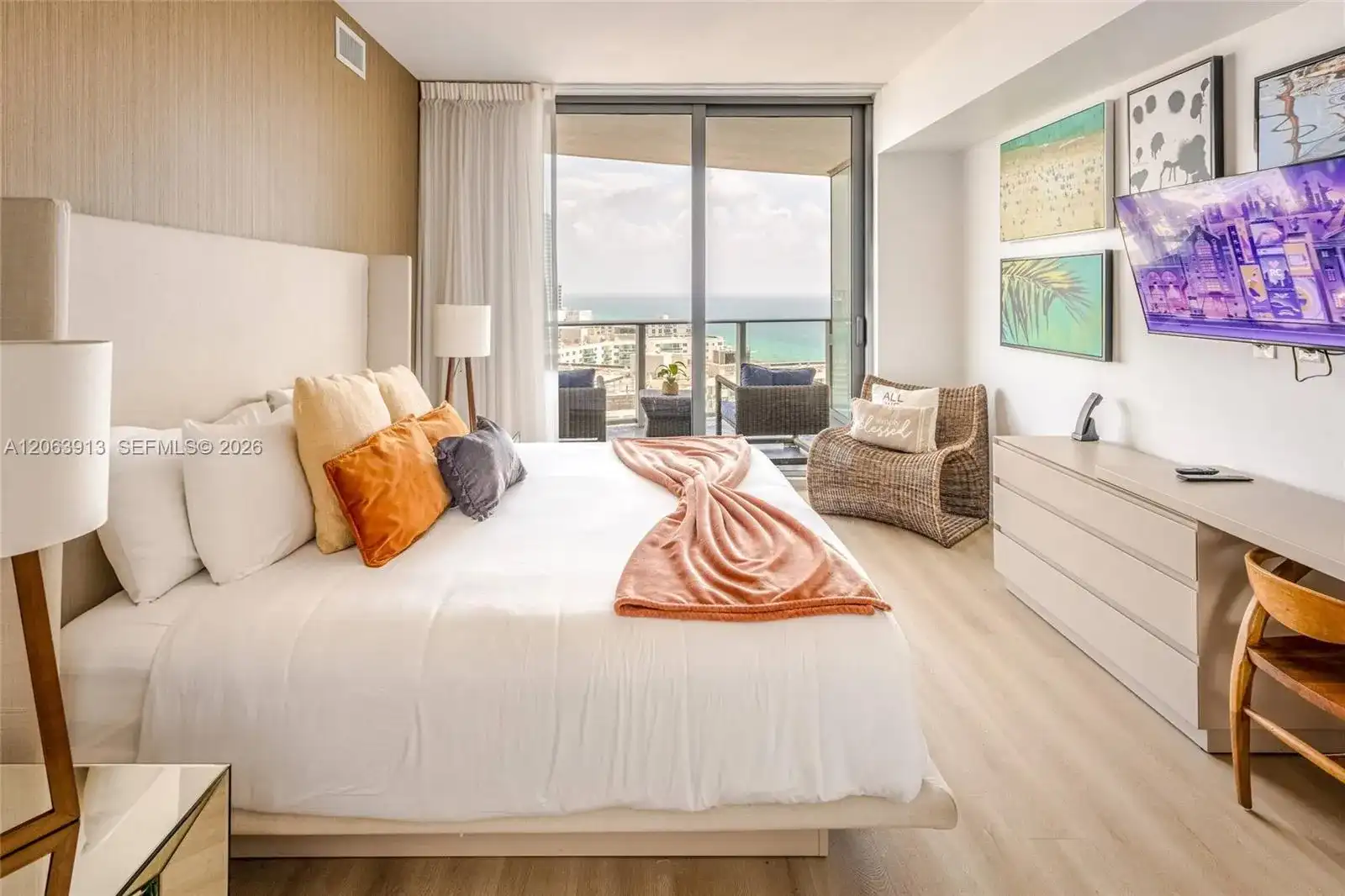 4111 S Ocean Dr # 1812, Hollywood FL 33019