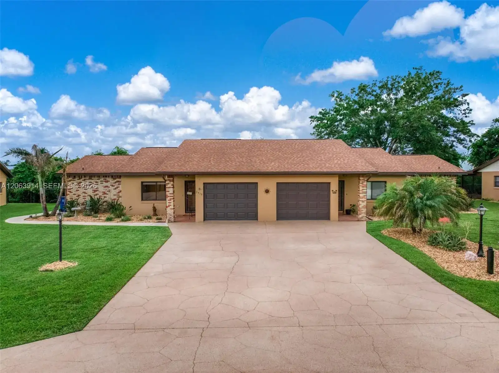 2418 Hidden Creek Cir, Sebring FL 33870 photo 4