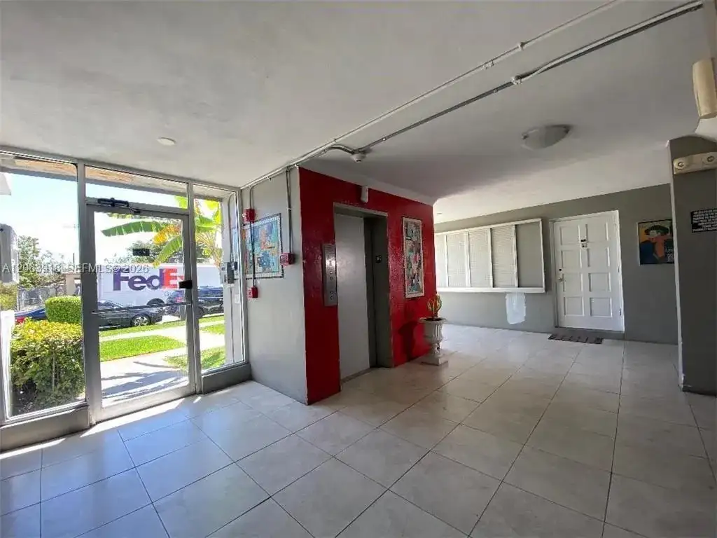 1855 Plunkett St # 101, Hollywood FL 33020 photo 2