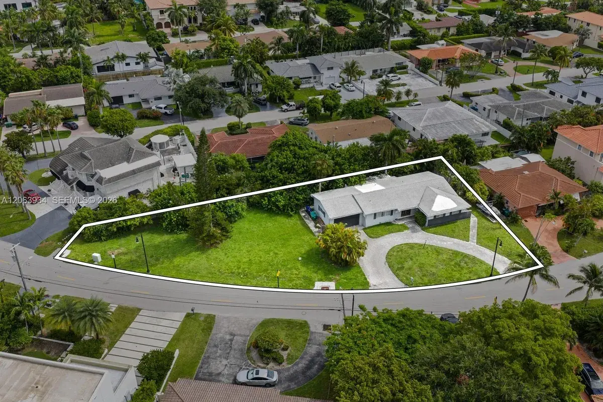 301 186th St, Sunny Isles Beach FL 33160