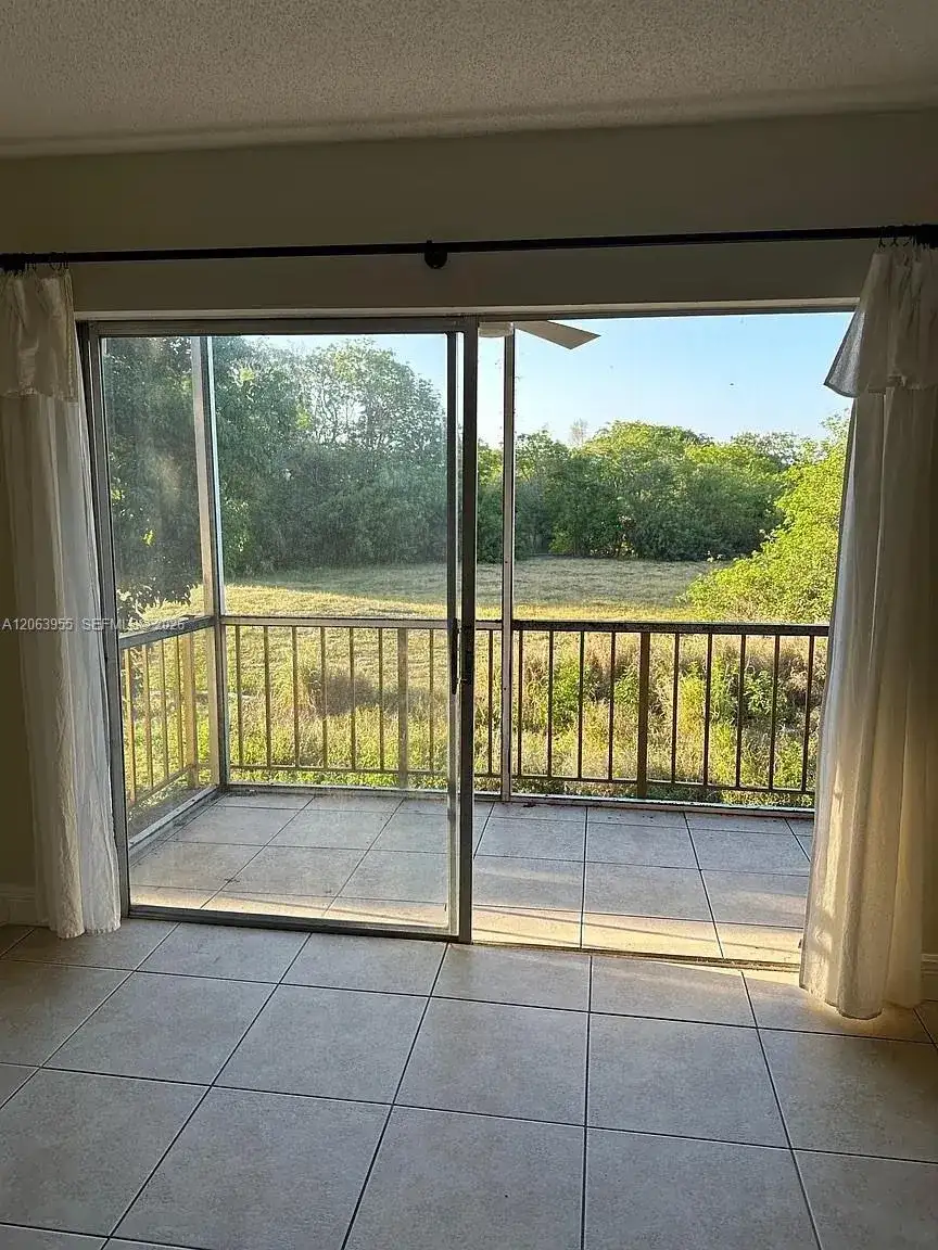 961 NW 45th St # 6, Deerfield Beach FL 33064 photo 3