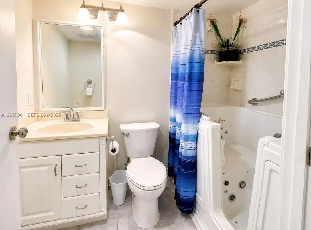 316 Southampton A # 316, West Palm Beach FL 33417 photo 5