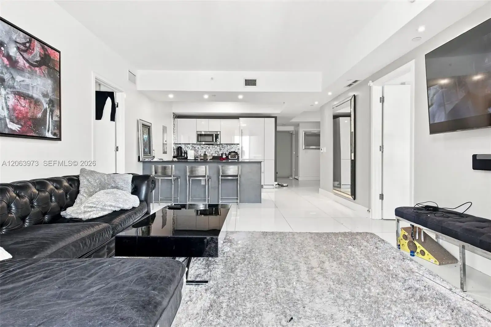 1010 Brickell Ave # 2403, Miami FL 33131 photo 2