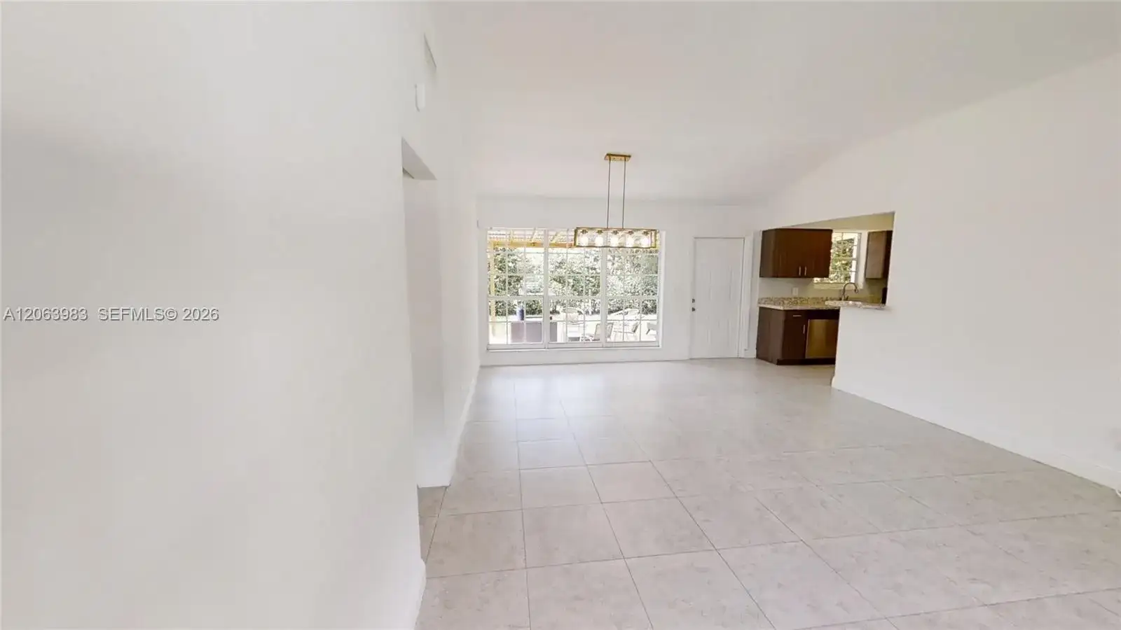 490 NW 90th St, El Portal FL 33150 photo 4