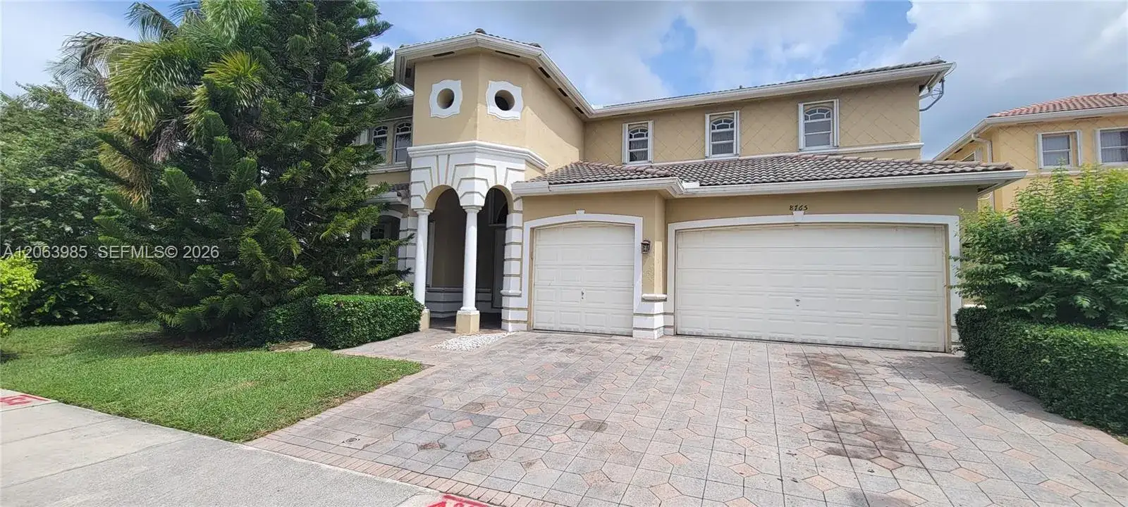 8765 SW 208th St, Cutler Bay FL 33189