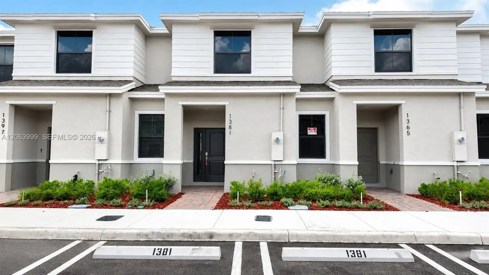 1381 NE 4th Ave # 1381, Florida City FL 33034