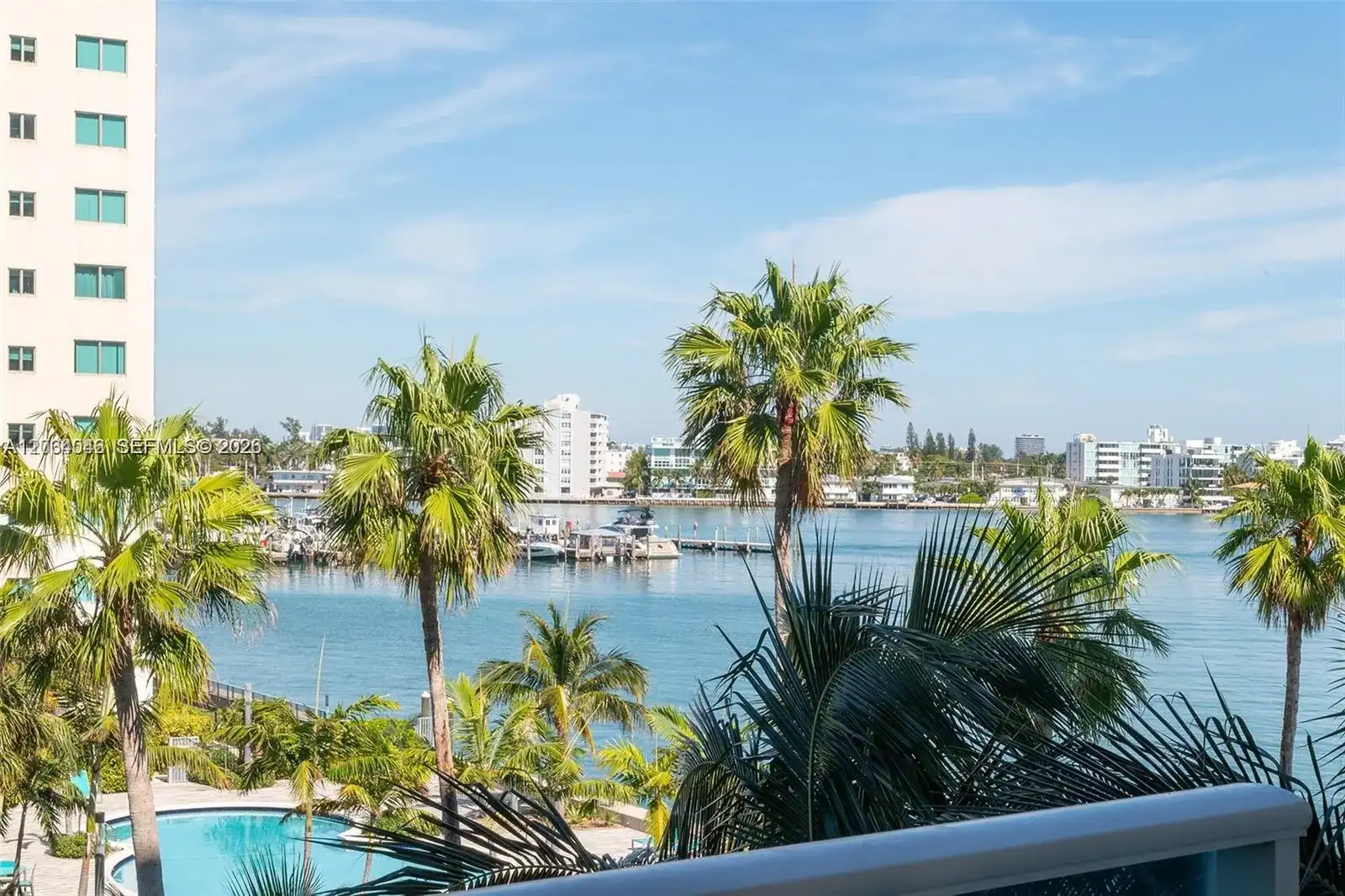 7501 E Treasure Dr # 7H, North Bay Village FL 33141