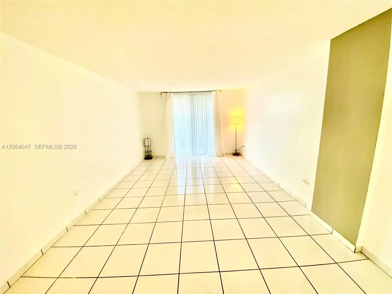 16950 DIXIE # A536, North Miami Beach FL 33160 photo 2
