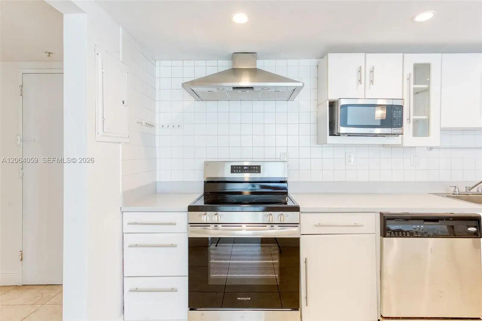 19380 Collins Ave # 406, Sunny Isles Beach FL 33160 photo 4
