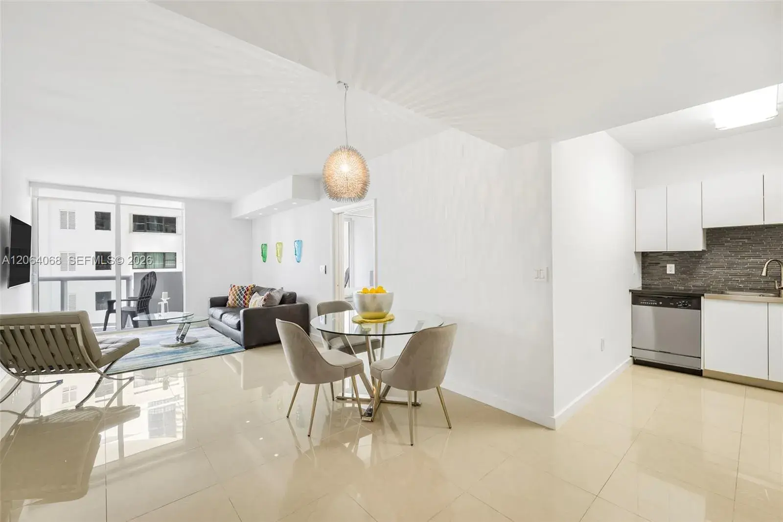 6365 Collins Ave # 805, Miami Beach FL 33141
