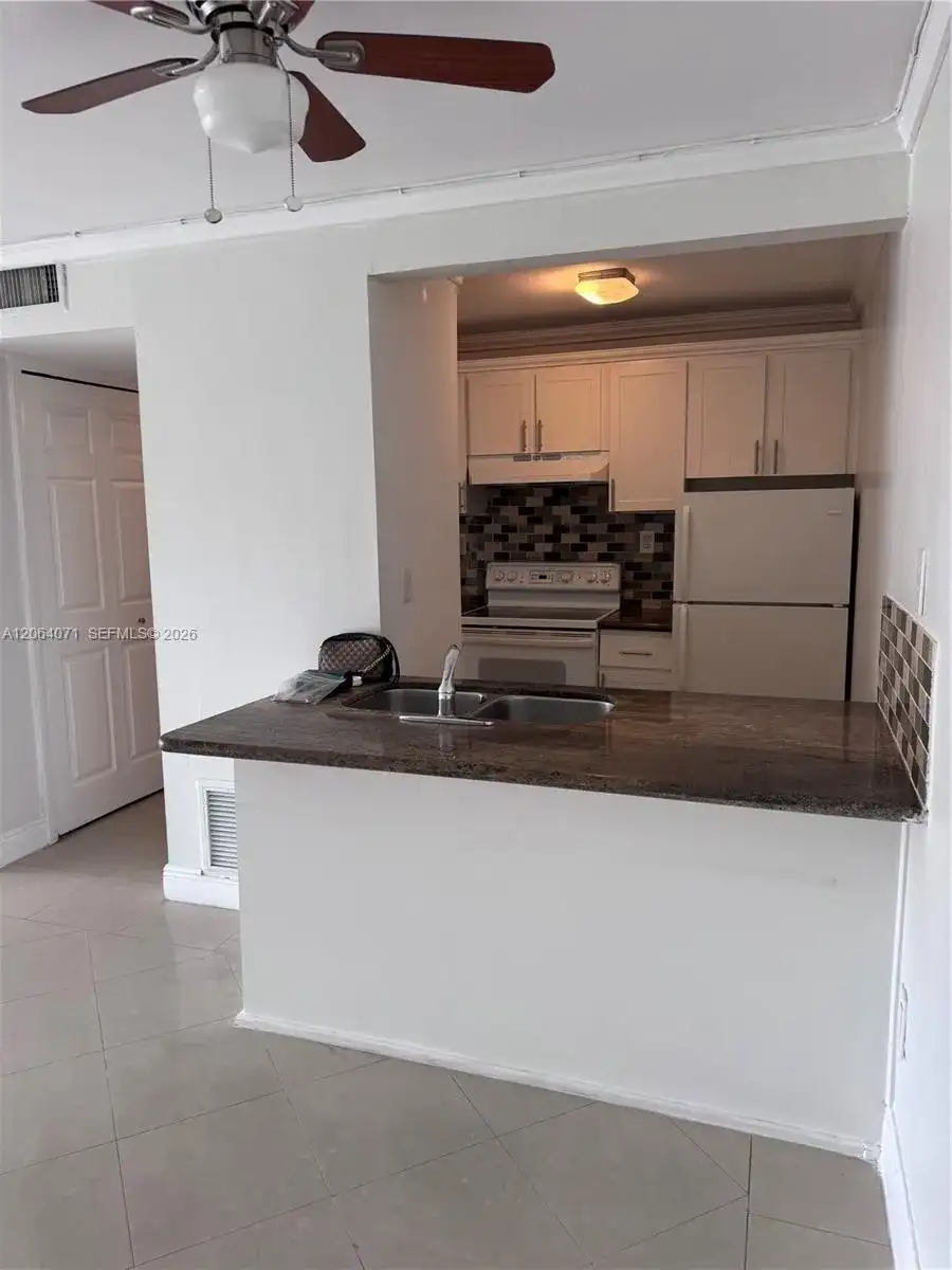 2530 SW 3rd Ave # 306, Miami FL 33129 photo 5