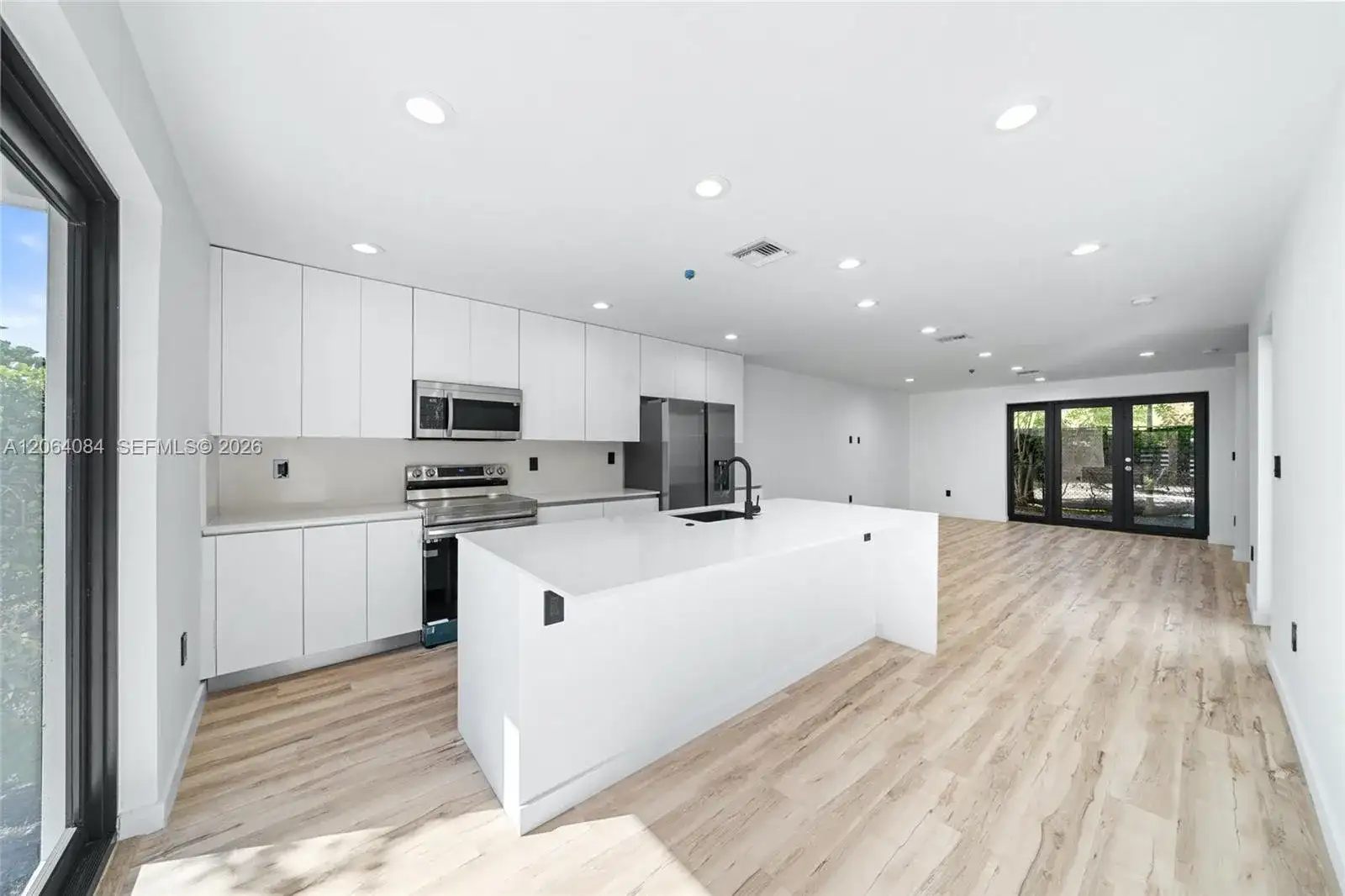 11 NE 51 St # B, Miami FL 33137 photo 3