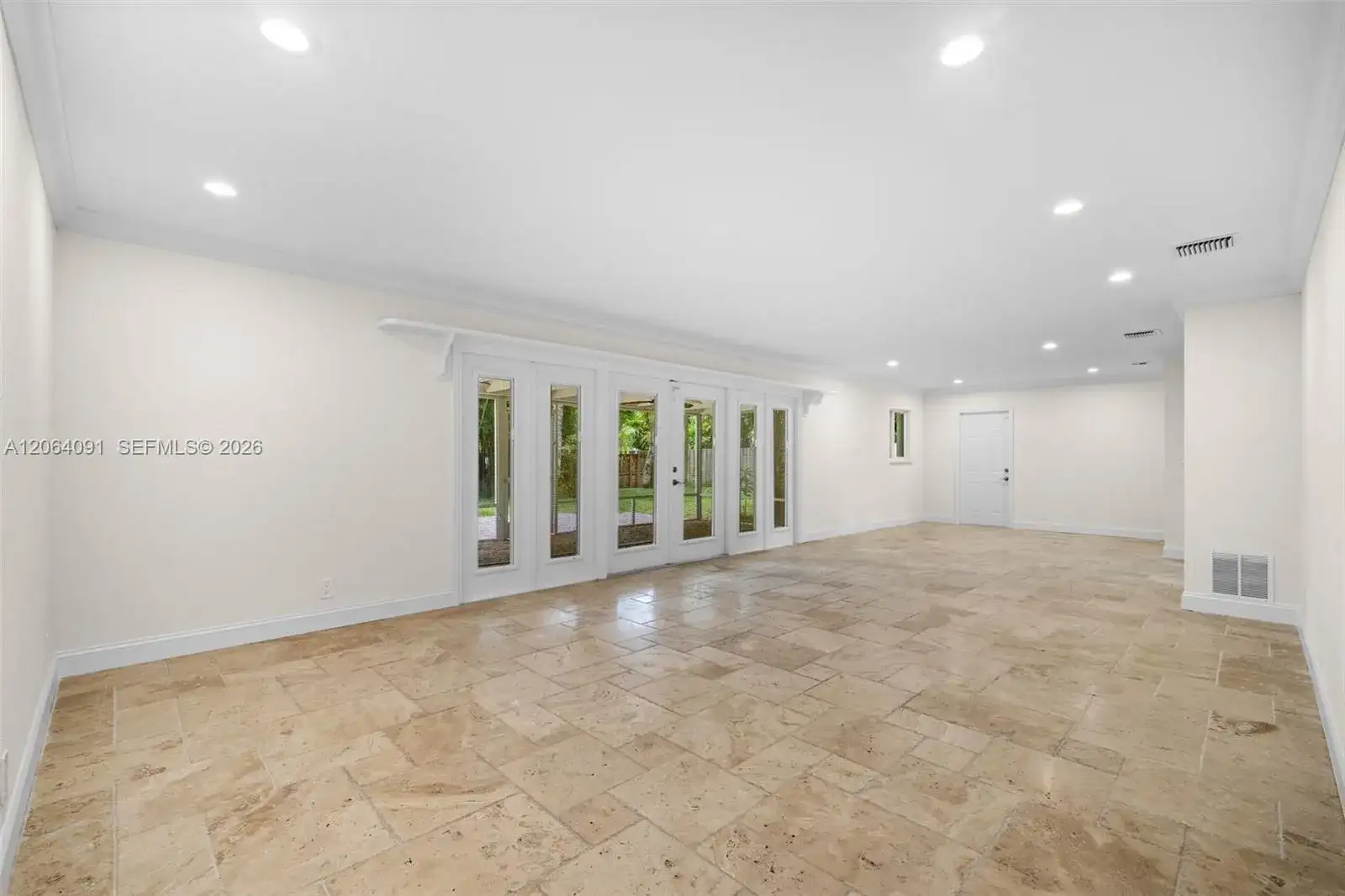6200 Pine Ter, Plantation FL 33317 photo 4