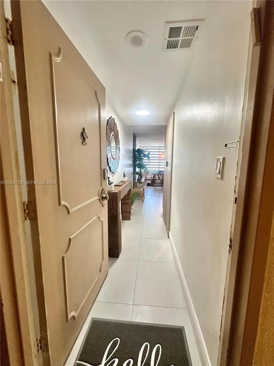 9225 Collins Ave # 1407, Surfside FL 33154 photo 5