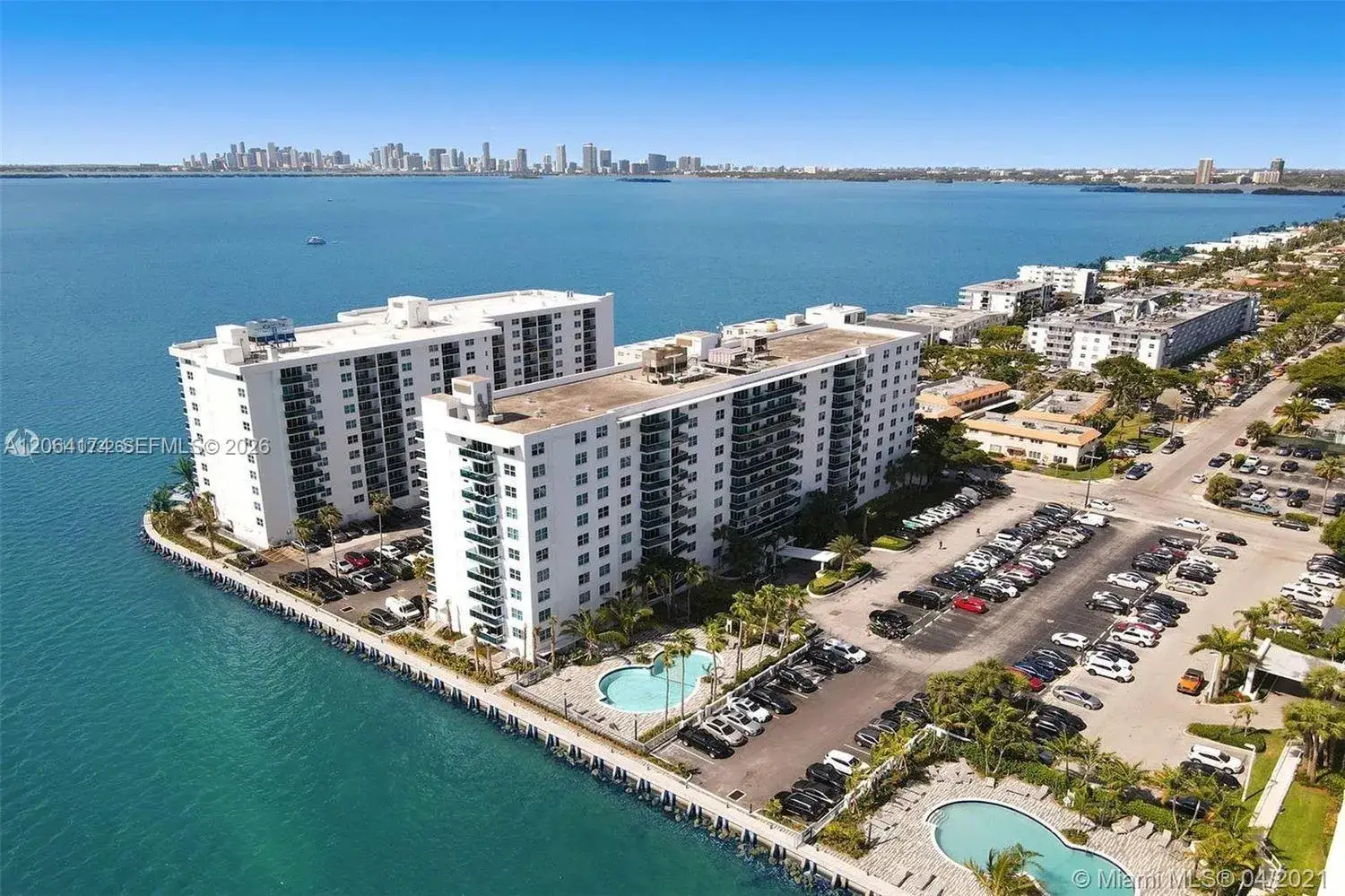 7501 E Treasure Dr # 10C, North Bay Village FL 33141