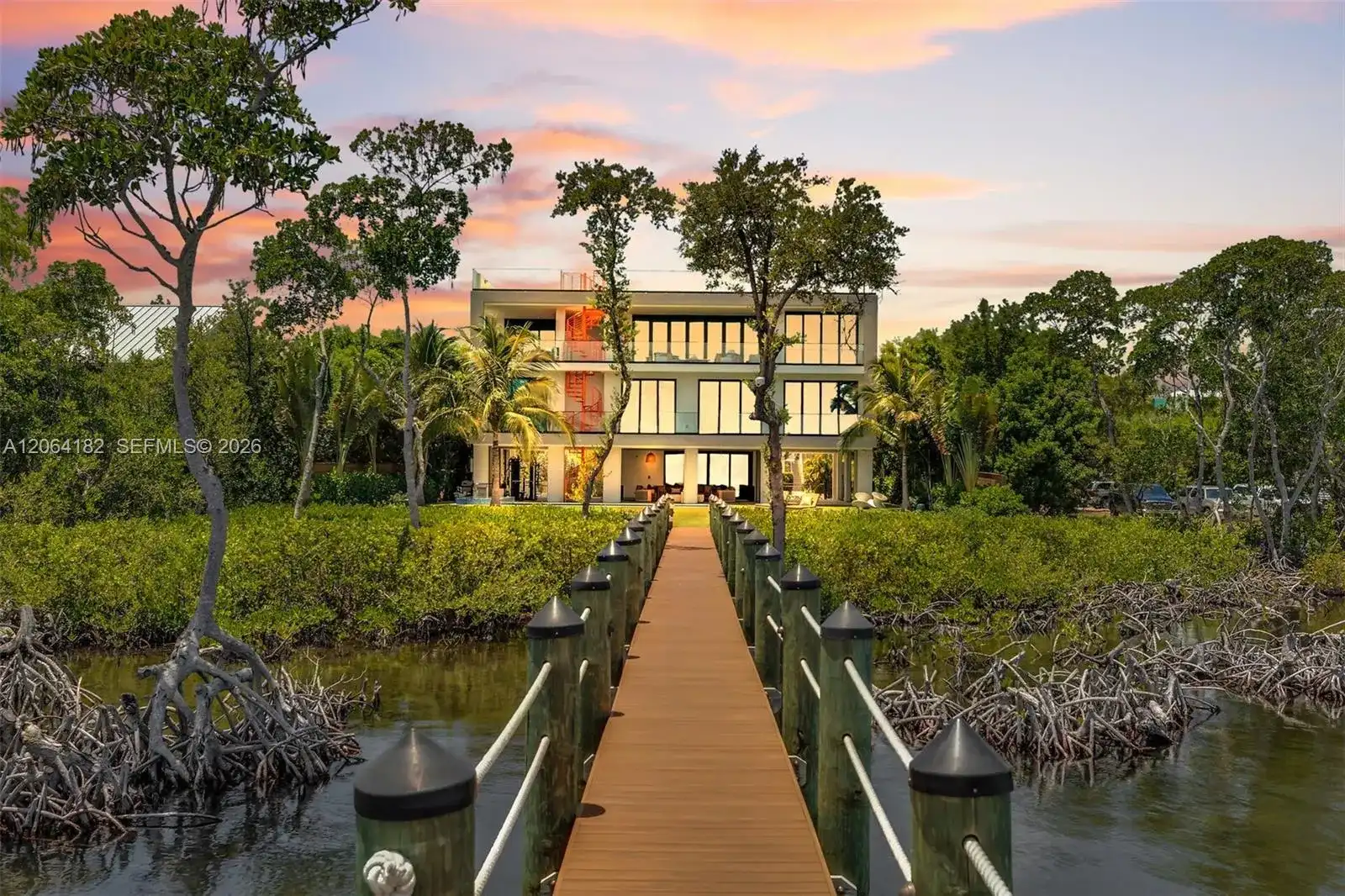 39 Mutiny Pl, Key Largo FL 33037