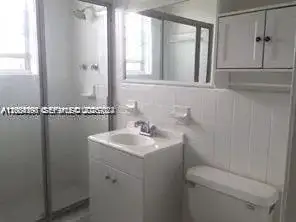 200 S Shore Dr # 7, Miami Beach FL 33141 photo 4