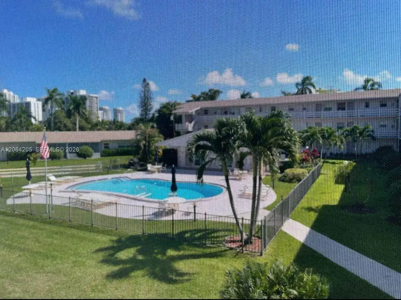 700 Layne Blvd # 115, Hallandale Beach FL 33009