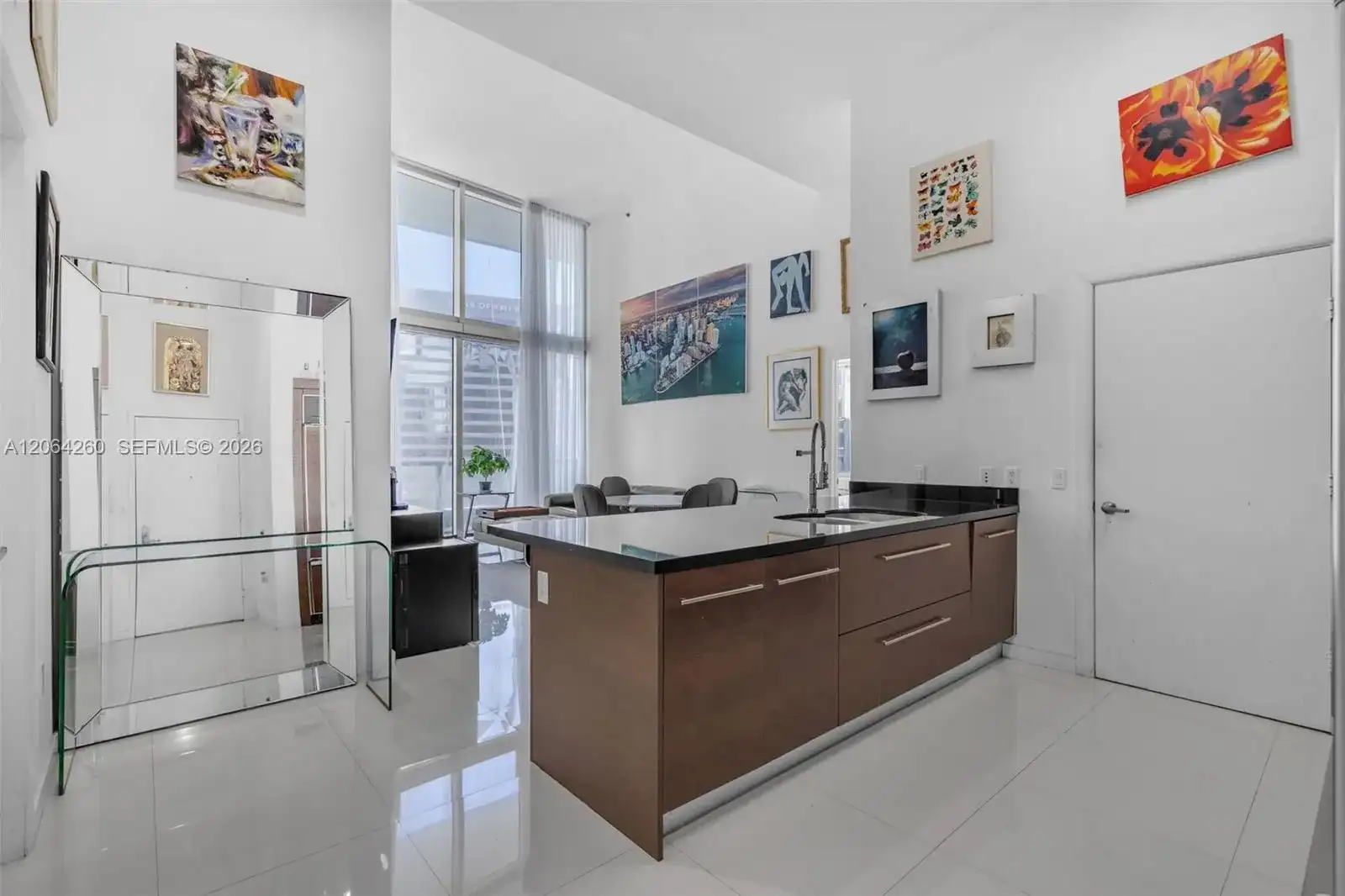 475 Brickell Ave # 2813, Miami FL 33131