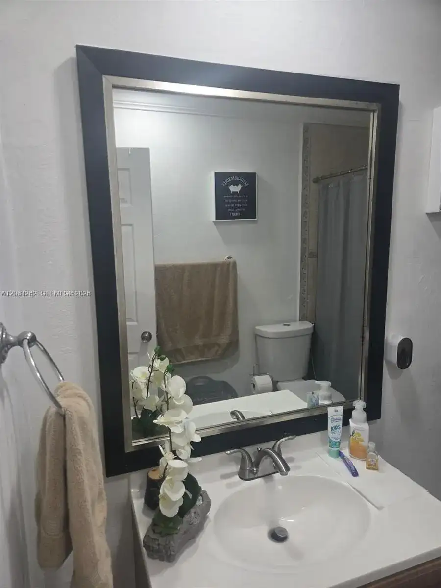 1235 SW 136th Pl # 0, Miami FL 33184 photo 5
