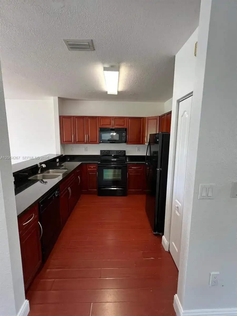 21436 SW 85th Ct # 21436, Cutler Bay FL 33189 photo 3