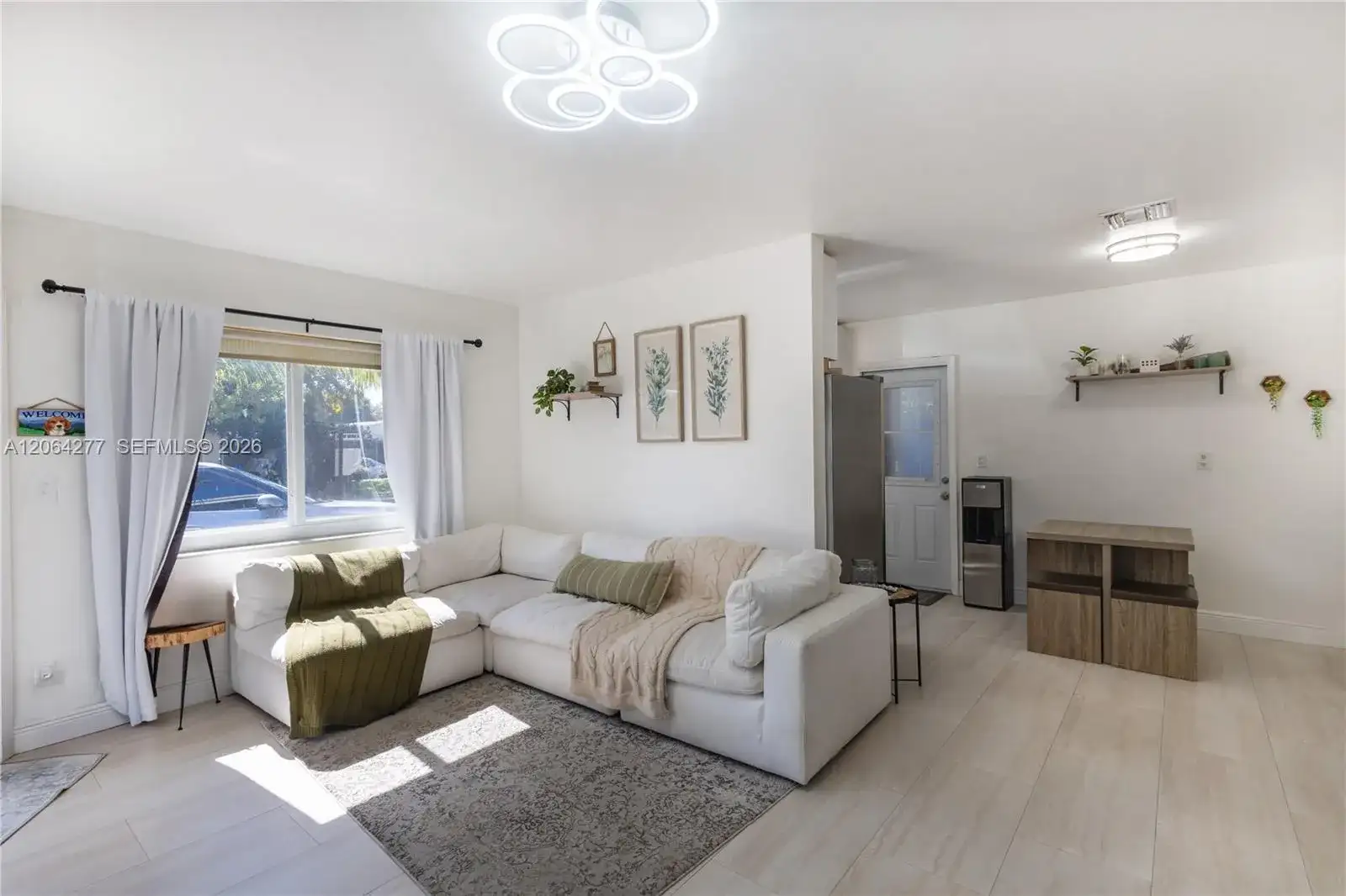 6881 Freedom St, Hollywood FL 33024 photo 4
