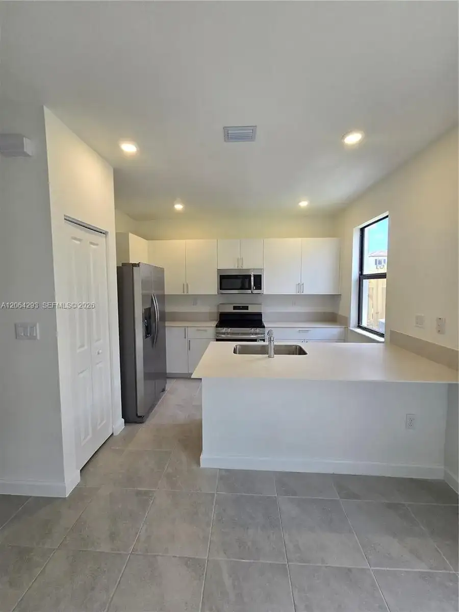 13316 SW 232nd Ter # 13316, Homestead FL 33032 photo 5