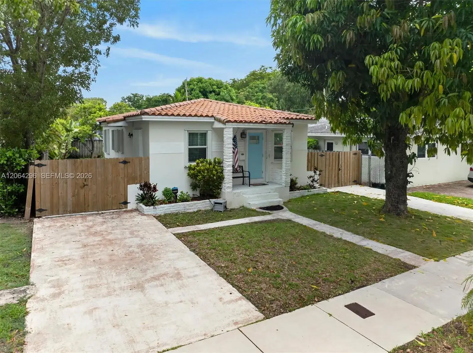 3780 SW 27th Ter, Miami FL 33134 photo 3