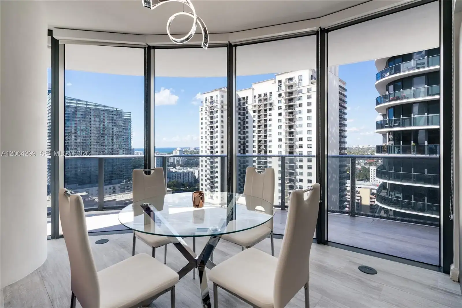 45 SW 9th St # 2306, Miami FL 33130 photo 2