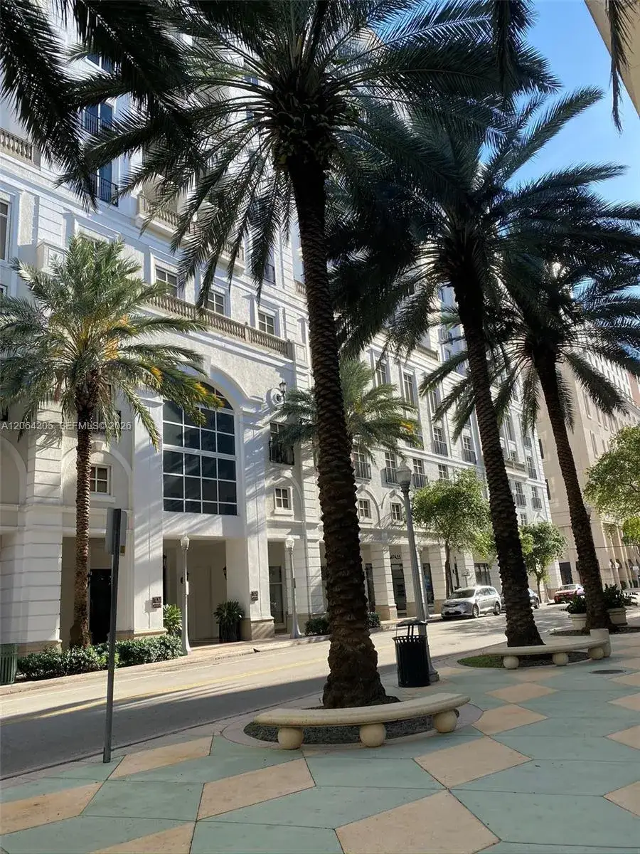 10 Aragon Ave # 713, Coral Gables FL 33134
