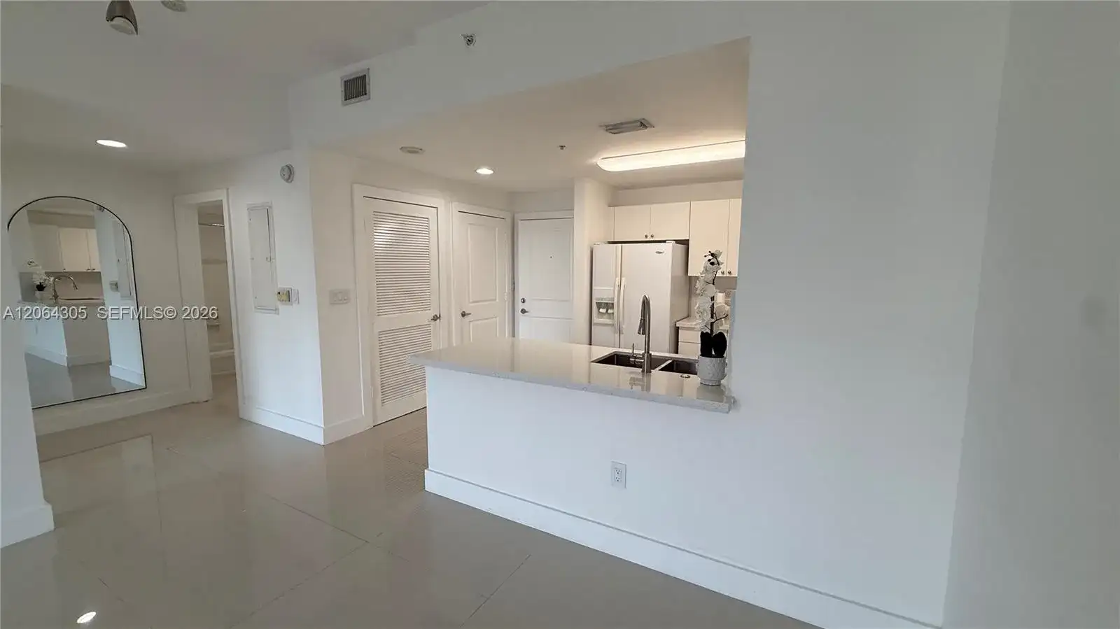 10 Aragon Ave # 713, Coral Gables FL 33134 photo 3