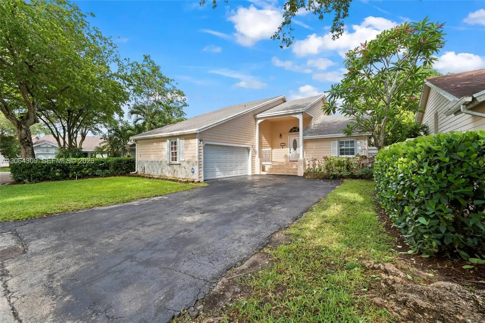 15026 SW 141st Ct, Miami FL 33186 photo 2
