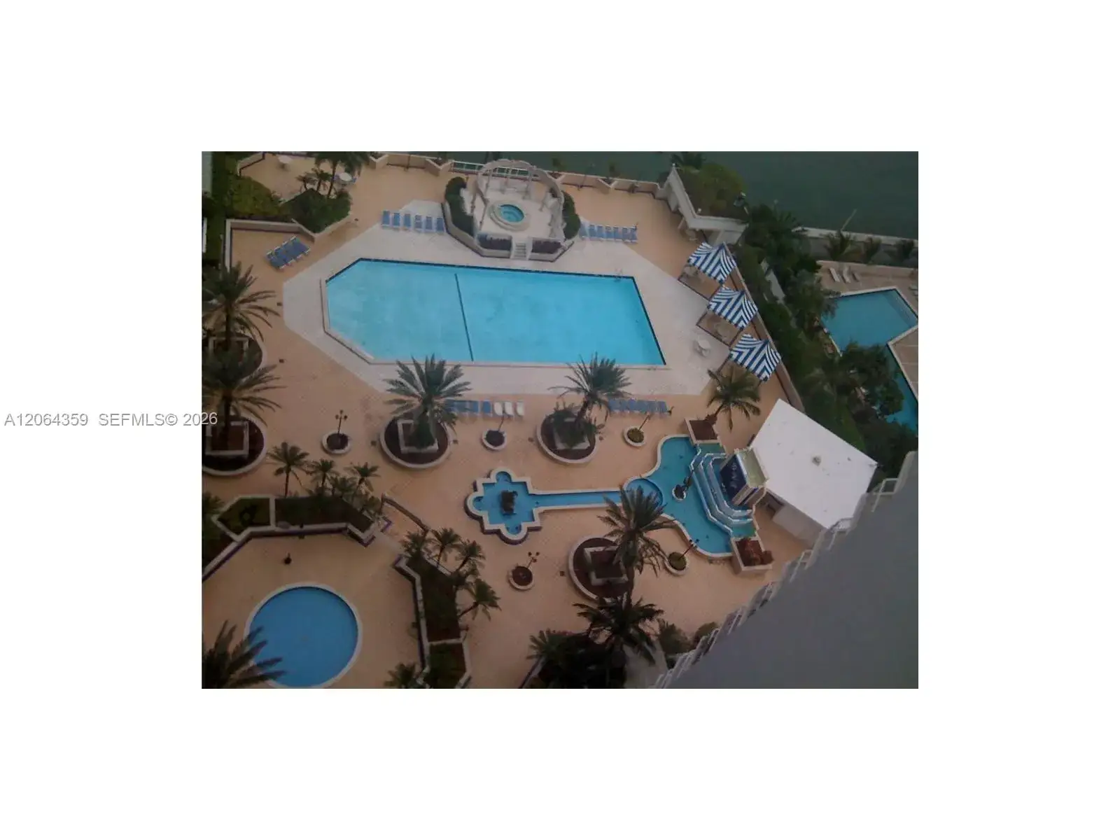 7601 E Treasure Dr # 921, North Bay Village FL 33141