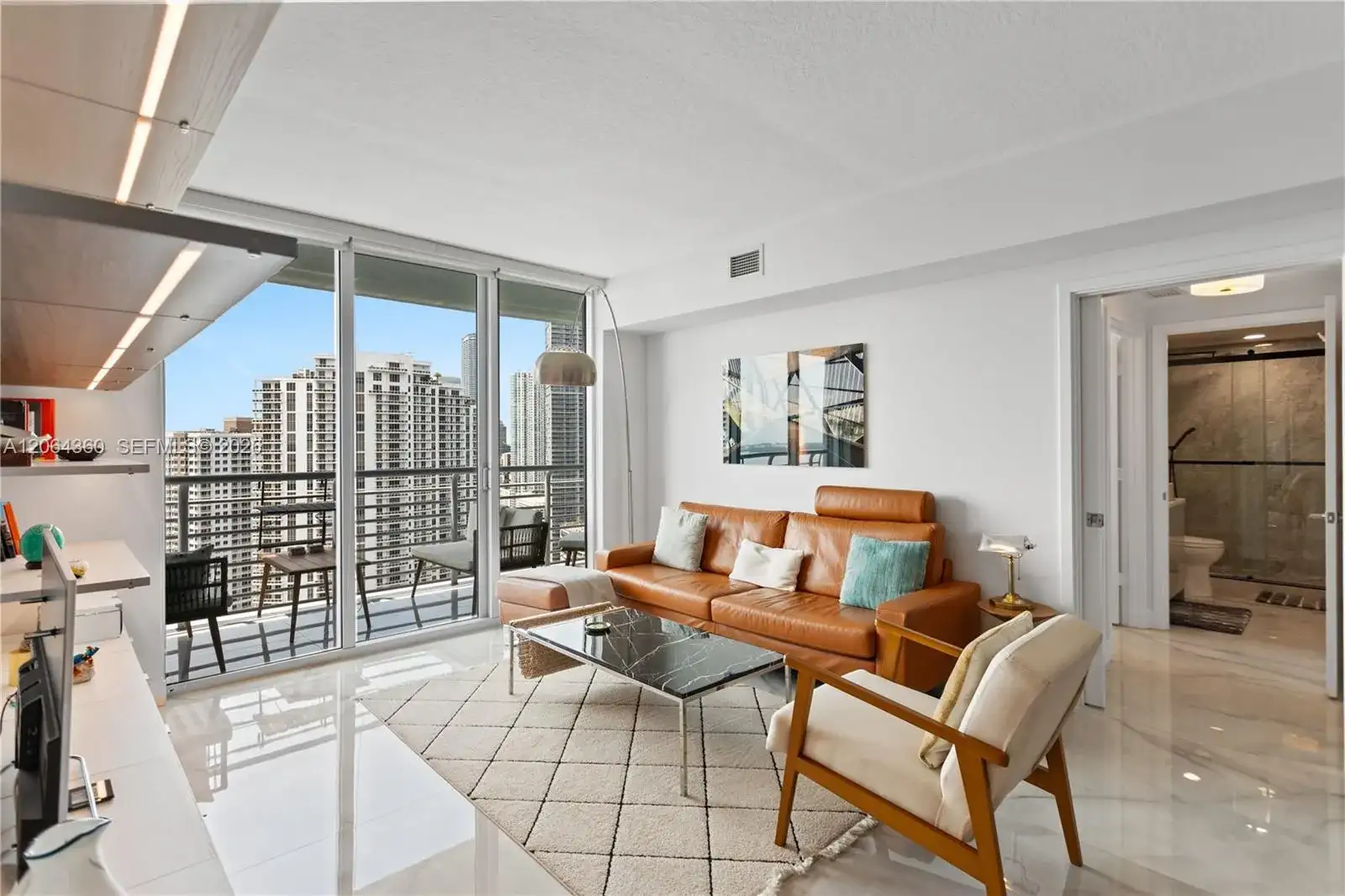 325 S Biscayne Blvd # 3421, Miami FL 33131 photo 5