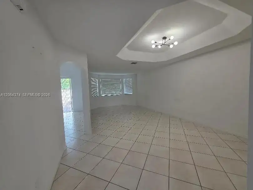 11525 NW 71st St, Doral FL 33178 photo 4