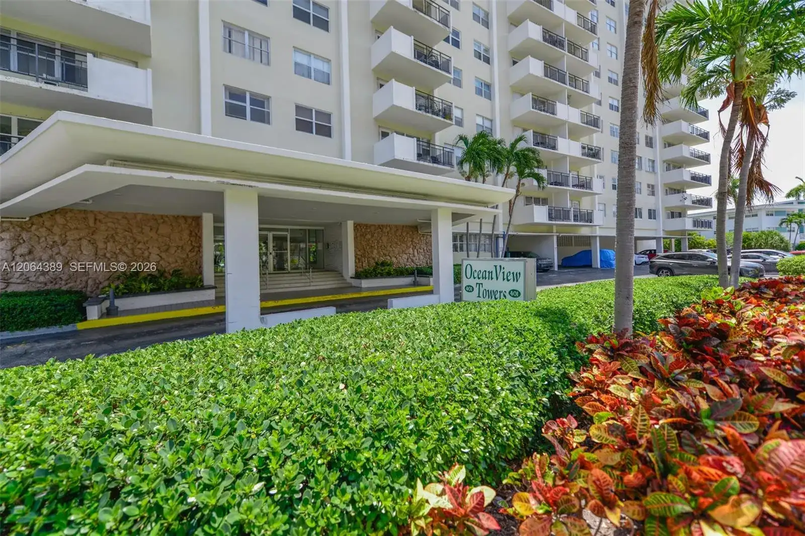 401 Golden Isles Dr # 312, Hallandale Beach FL 33009 photo 4
