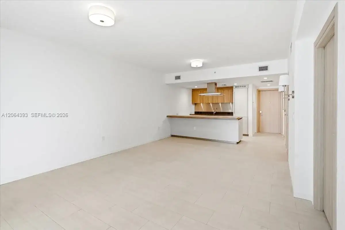1000 Brickell Plz # 3303, Miami FL 33131 photo 5