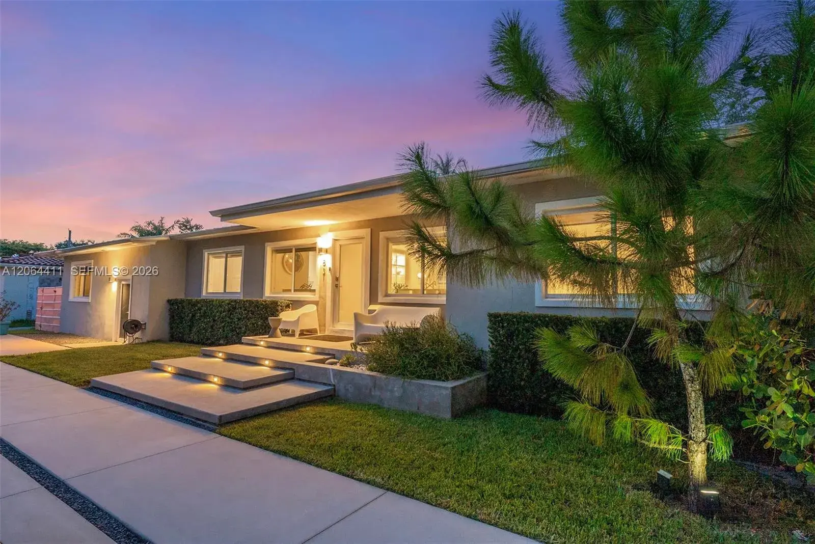 831 NE 109th St, Biscayne Park FL 33161