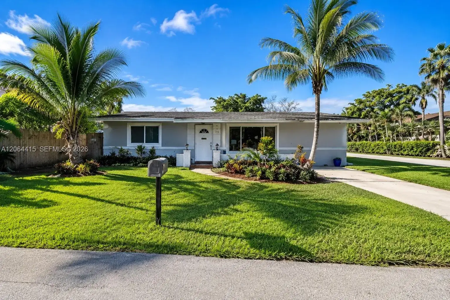 3730 SW 47th Ct, Dania Beach FL 33312