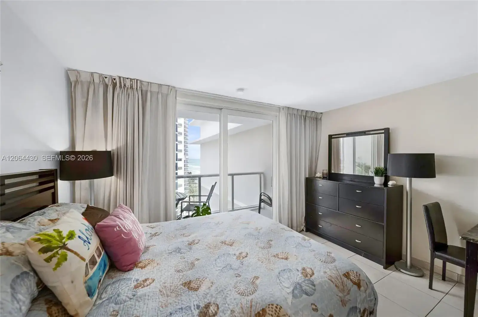 19201 N Collins Ave # 1117, Sunny Isles Beach FL 33160 photo 5