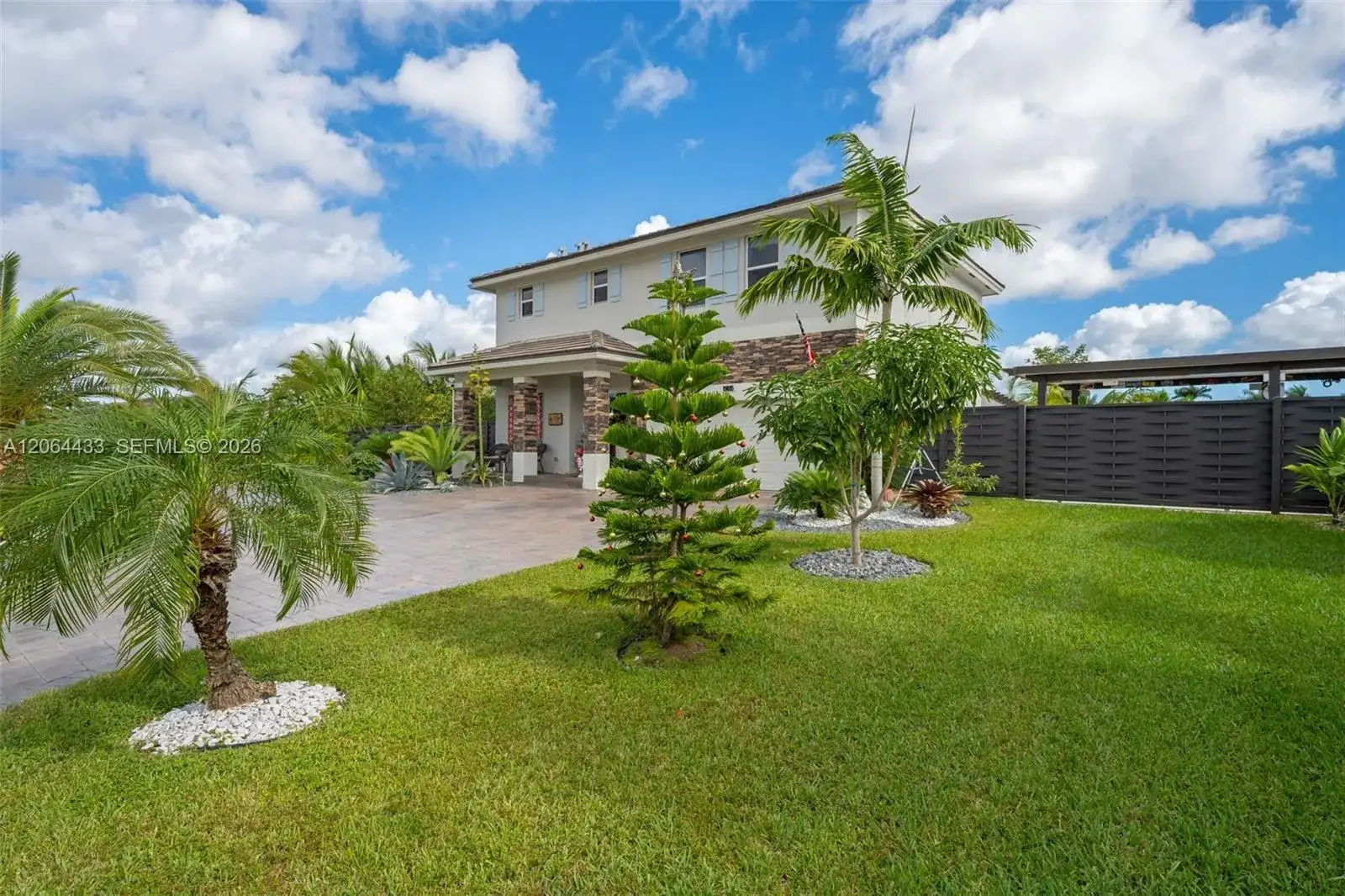 19815 SW 132nd Ct, Miami FL 33177 photo 4