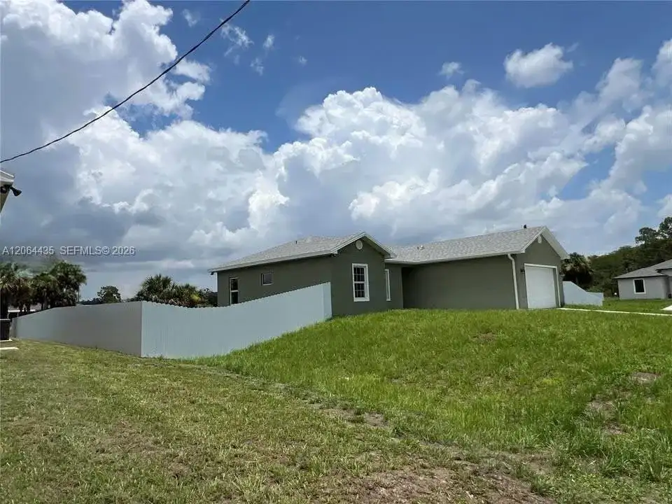1133 LEADER ST, La Belle FL 33935 photo 3