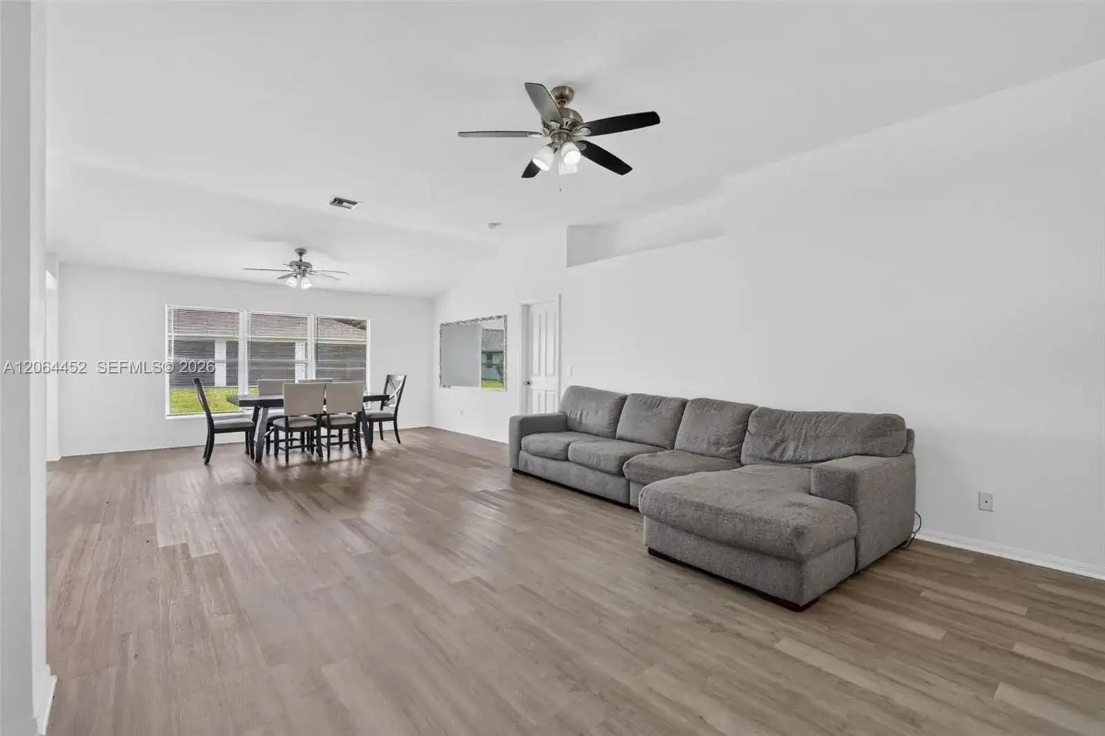 1502 Scholar CT, Lehigh Acres FL 33971 photo 4