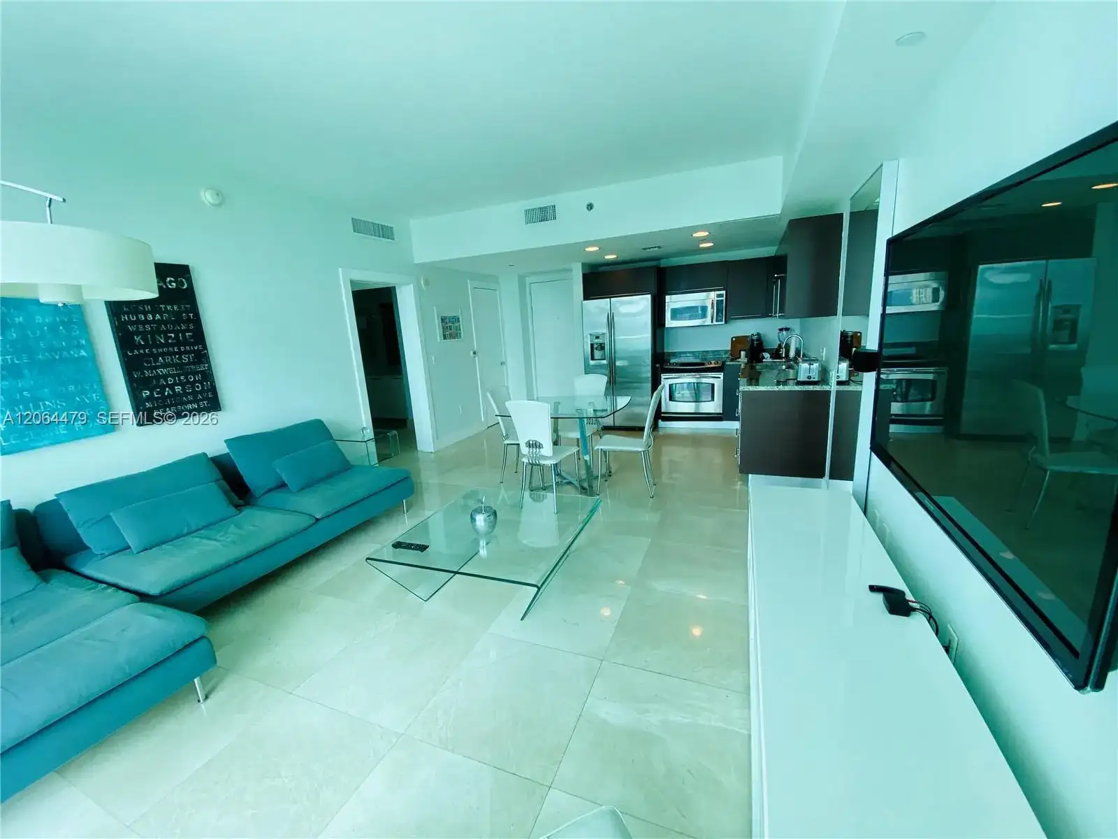 950 Brickell Bay Dr # 3709, Miami FL 33131 photo 2