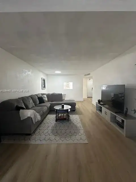 1401 NE 191st St # D214, Miami FL 33179 photo 4