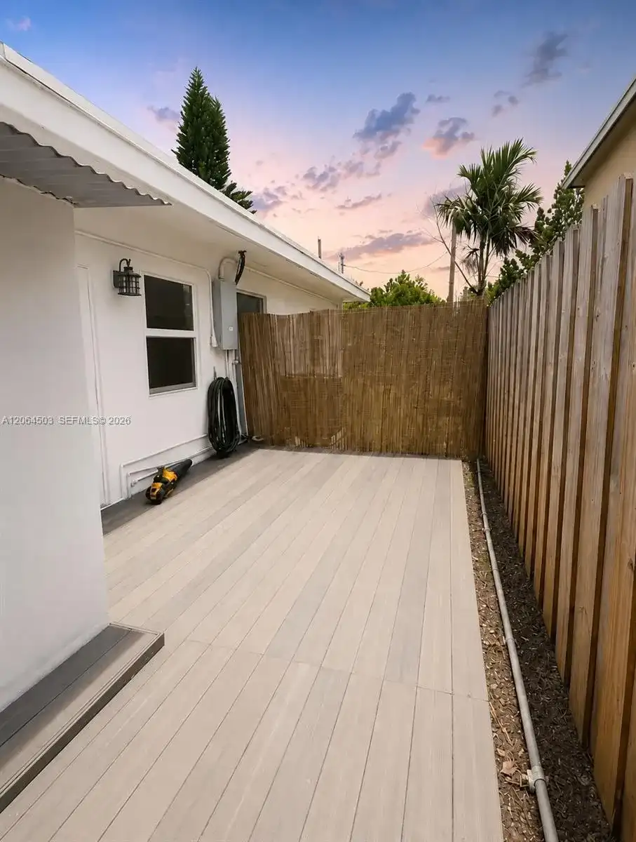 11100 NE 12th Ave # 0, Miami FL 33161